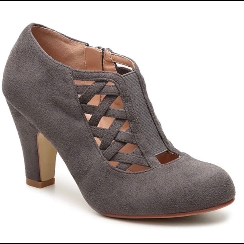Gray Piper Booties NWOB